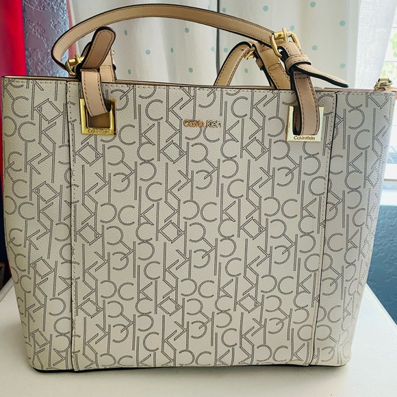 Calvin Klein purse NWT - Picture 5 of 10